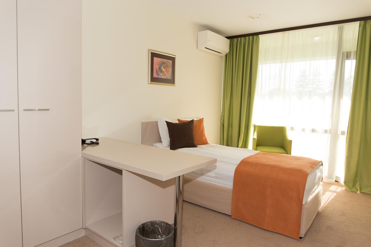 Hotel-Clinic Dr. Gechevi بافل بانيا المظهر الخارجي الصورة