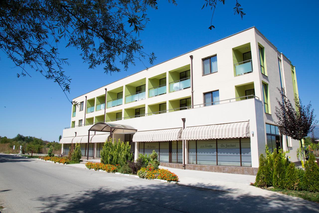 Hotel-Clinic Dr. Gechevi بافل بانيا المظهر الخارجي الصورة